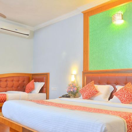 Akshaya Palace Inn Mysore Esterno foto
