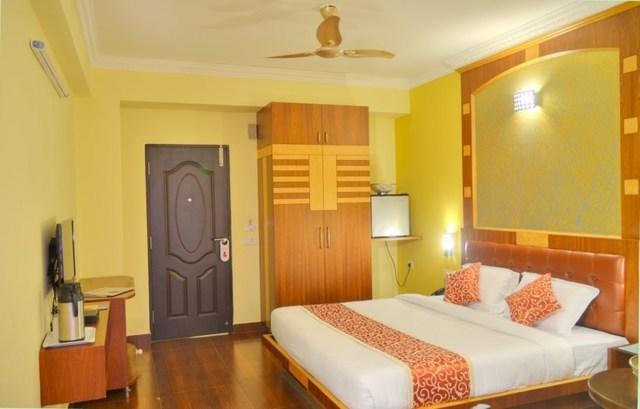 Akshaya Palace Inn Mysore Esterno foto