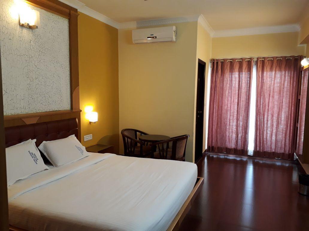 Akshaya Palace Inn Mysore Esterno foto